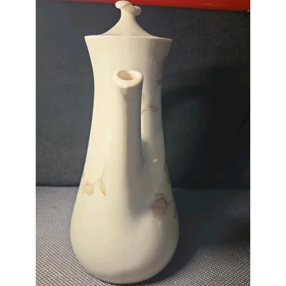 vntg Tea Pot Beige Rose Iroquois Impromptu Designed By Ben Seib